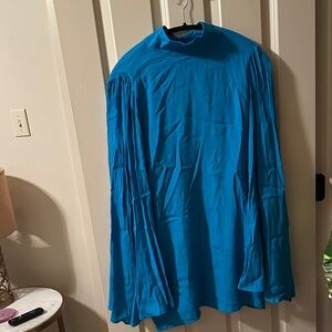 NWT yllw mini dress with bell sleeves